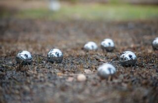 rules-of-playing-petanque-background (1)